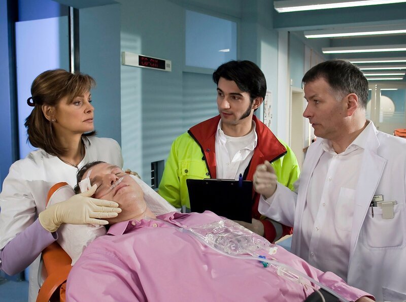 “In aller Freundschaft” nochmal sehen: Wiederholung von Episode 24, Staffel 12 online und im TV