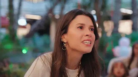 Basta ya, sé un hombre: Pelin pilla a Ferit con Nevra y monta un escándalo mientras Seyran lo ve todo