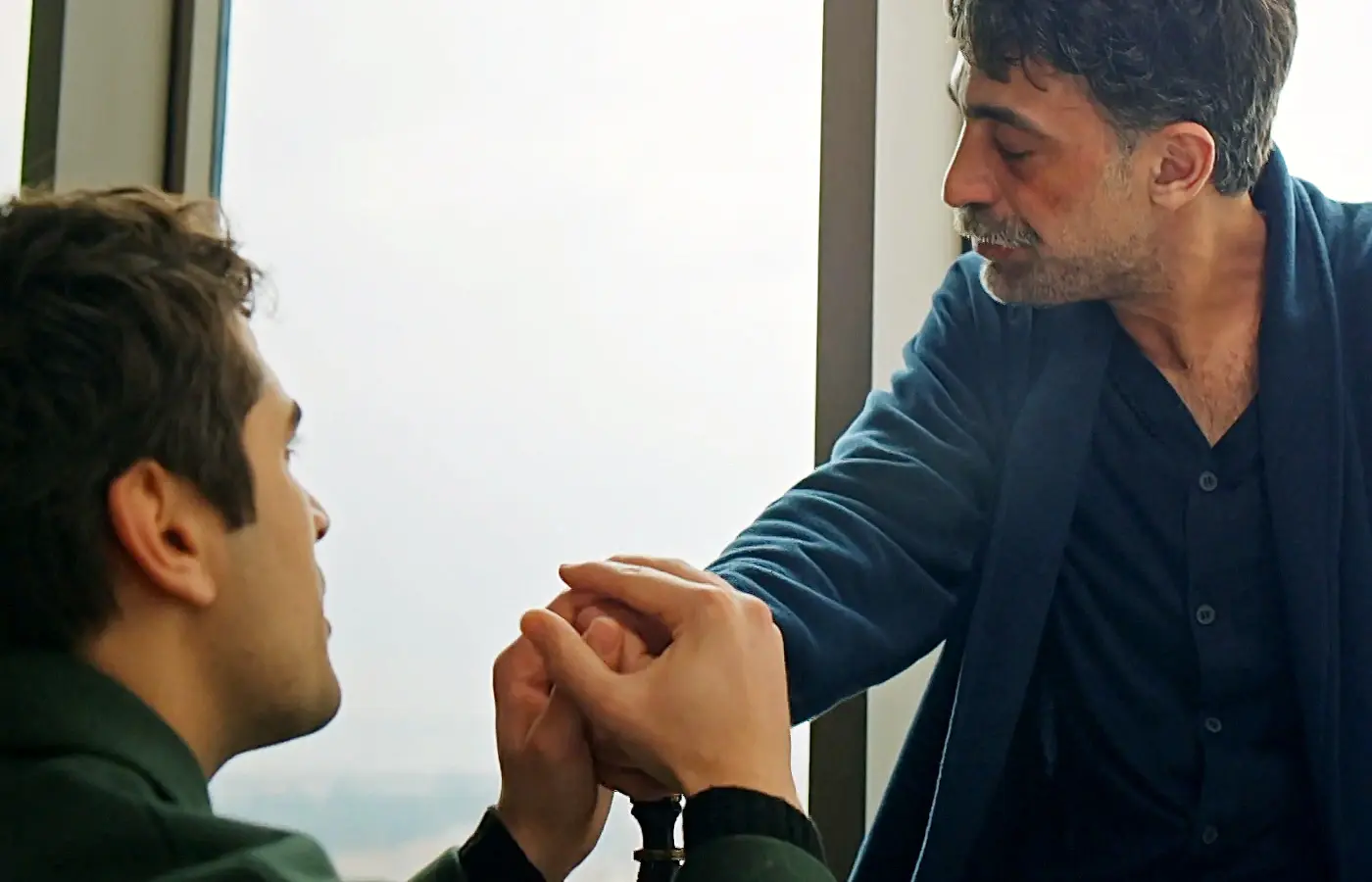 Afra Saraçoğlu y Mert Ramazan Demir, una relación sentimental marcada por constantes altibajos