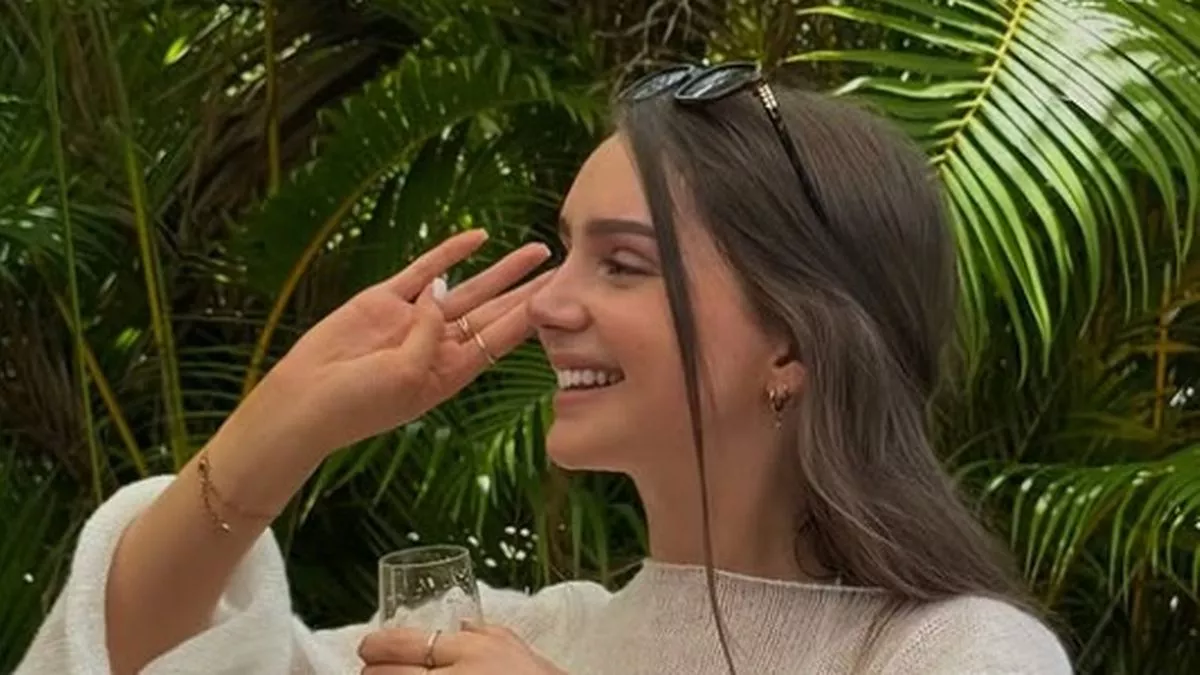 Emmerdale’s Katie Hill cosies up with Dales co-star in ‘peas in a pod’ snap