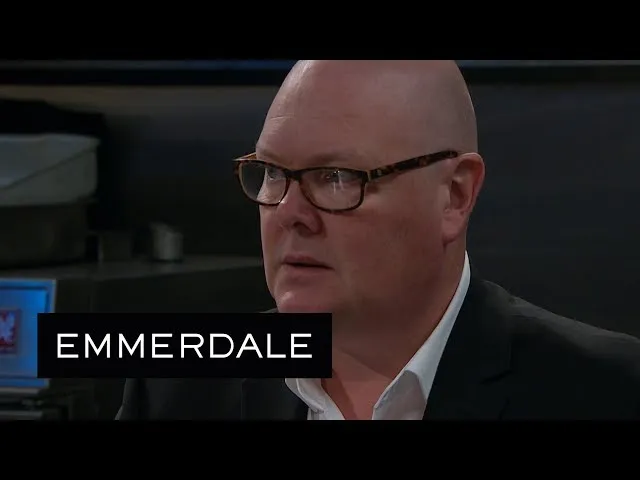 Heartbroken, Paddy’s quest to find Bear comes to a halt when they discover a new burial site. Could this be evidence that Bear is gone for good, or have they stumbled upon something even more sinister?