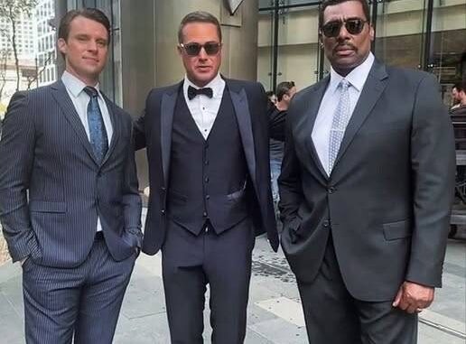 Chicago Fire Fans Rejoice: Eamonn Walker Returns in Season 13 for an Epic Comeback qc01