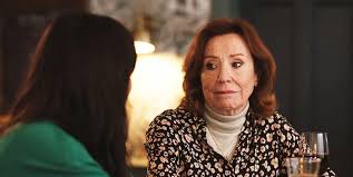 5 incredible Casualty spoilers for 7 February – This week’s episode of Casualty was incredibly moving as Siobhan McKenzie (Melanie Hill) bravely returned to work after she was sexually…