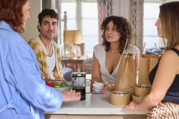 Home and Away Bombshell: Ray Meagher Hints Kate Ritchie Could Return as Sally Fletcher in 2026 — “I’d Make an Exception”